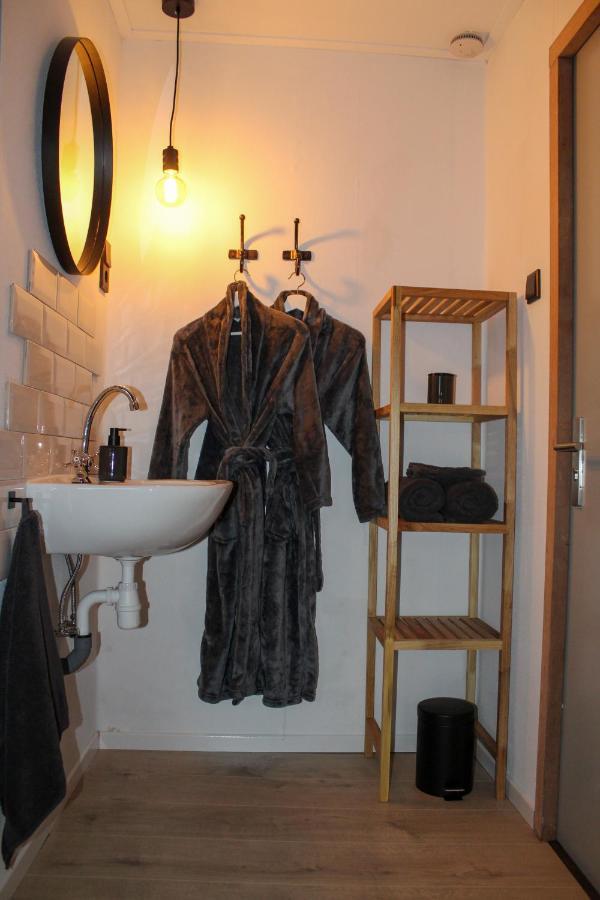 Grytmanshoeve vakantiehuis en B&B met glamping Niawier Buitenkant foto